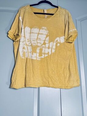 Magnolia Pearl SHAKA Tee OS